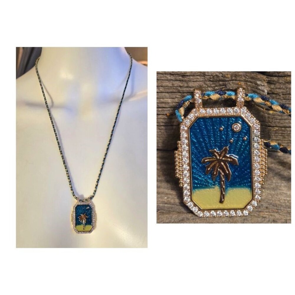 NWT Luxury Palmtree  vintage 70's vibe medallion charm pendent necklace